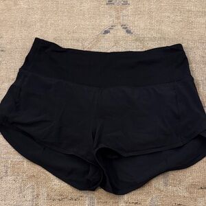 lululemon athletica high rise speed up shorts- 2.5 in inseam